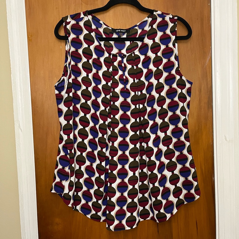 Nine West Blue and Red Sleeveless Blouse.       XO